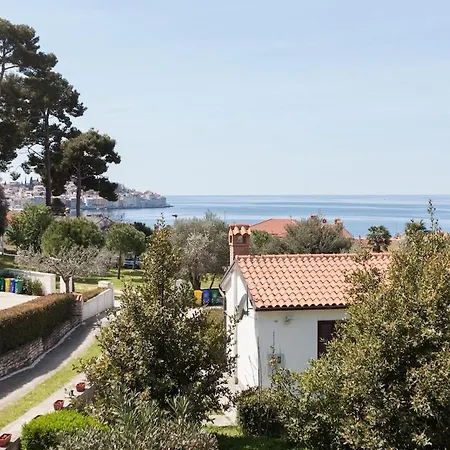 Appartement Unit 1 - Sea View 2-bedroom With Free Parking
