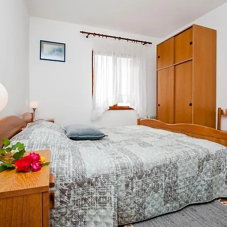 Unit 1 - Sea View 2-bedroom With Free Parking Appartement